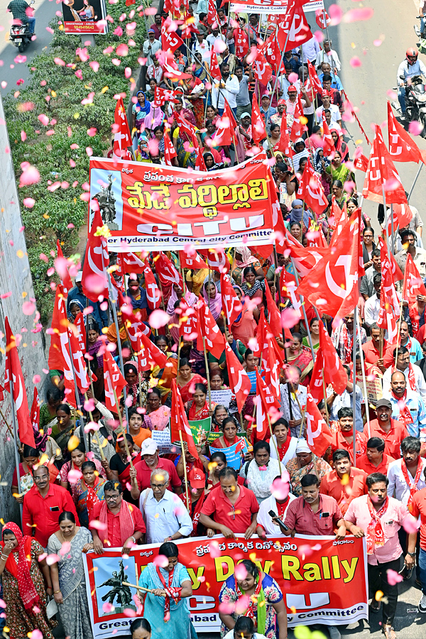 Best Photos of The Day in AP and Telangana Photo Gallery7