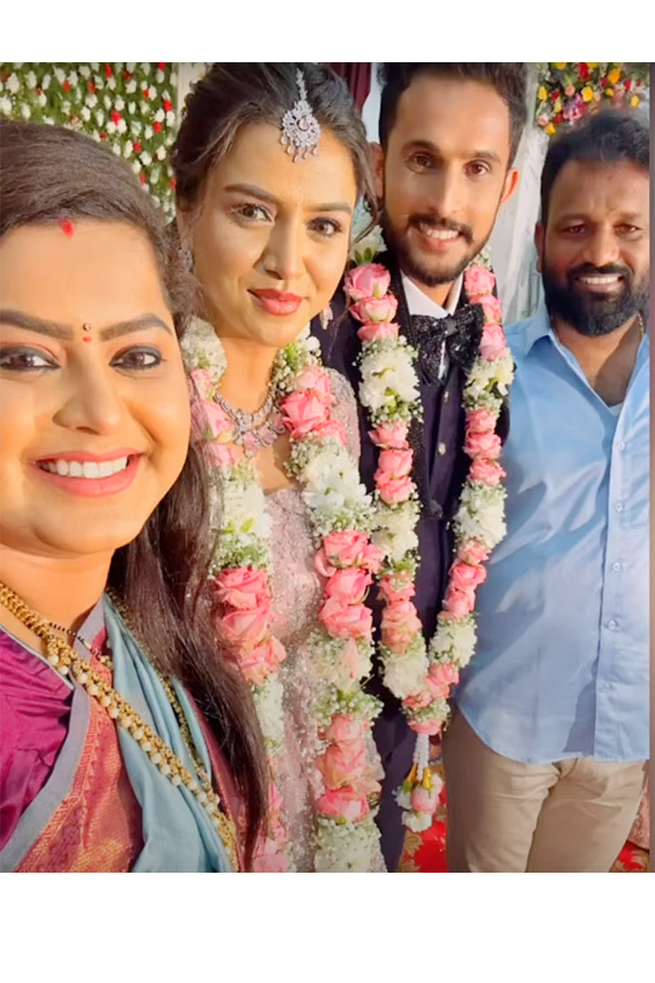 Chiranjeevi Lakshmi Sowbhagyavathi Serial Pathiba chandru gowda wedding photos6