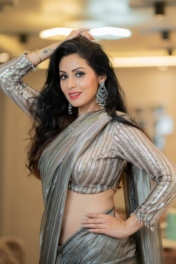 Tollywood Actress Sadha Amazing Fashion Style Photos Viral9