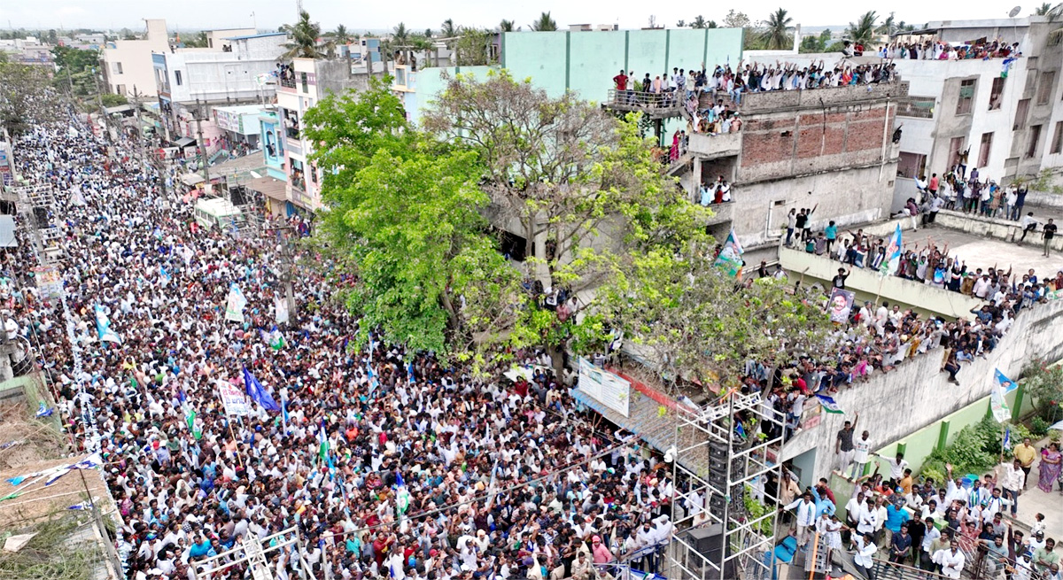 AP CM YS Jagan Rajanagaram Siddham Election Campaign Photos11