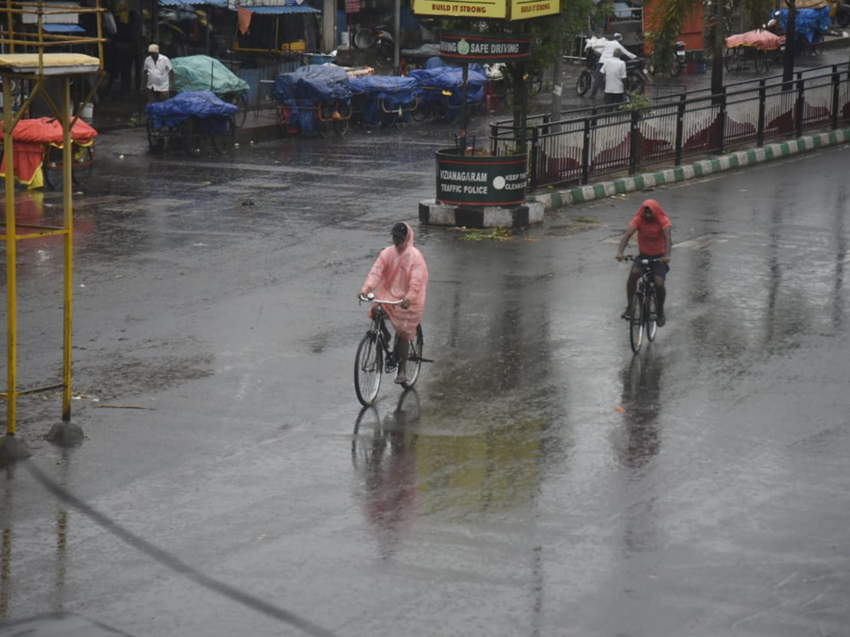 Heavy Rains In Andhra Pradesh6