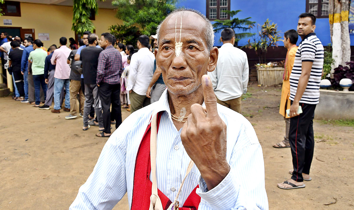  third phase of Lok Sabha elections Photos16