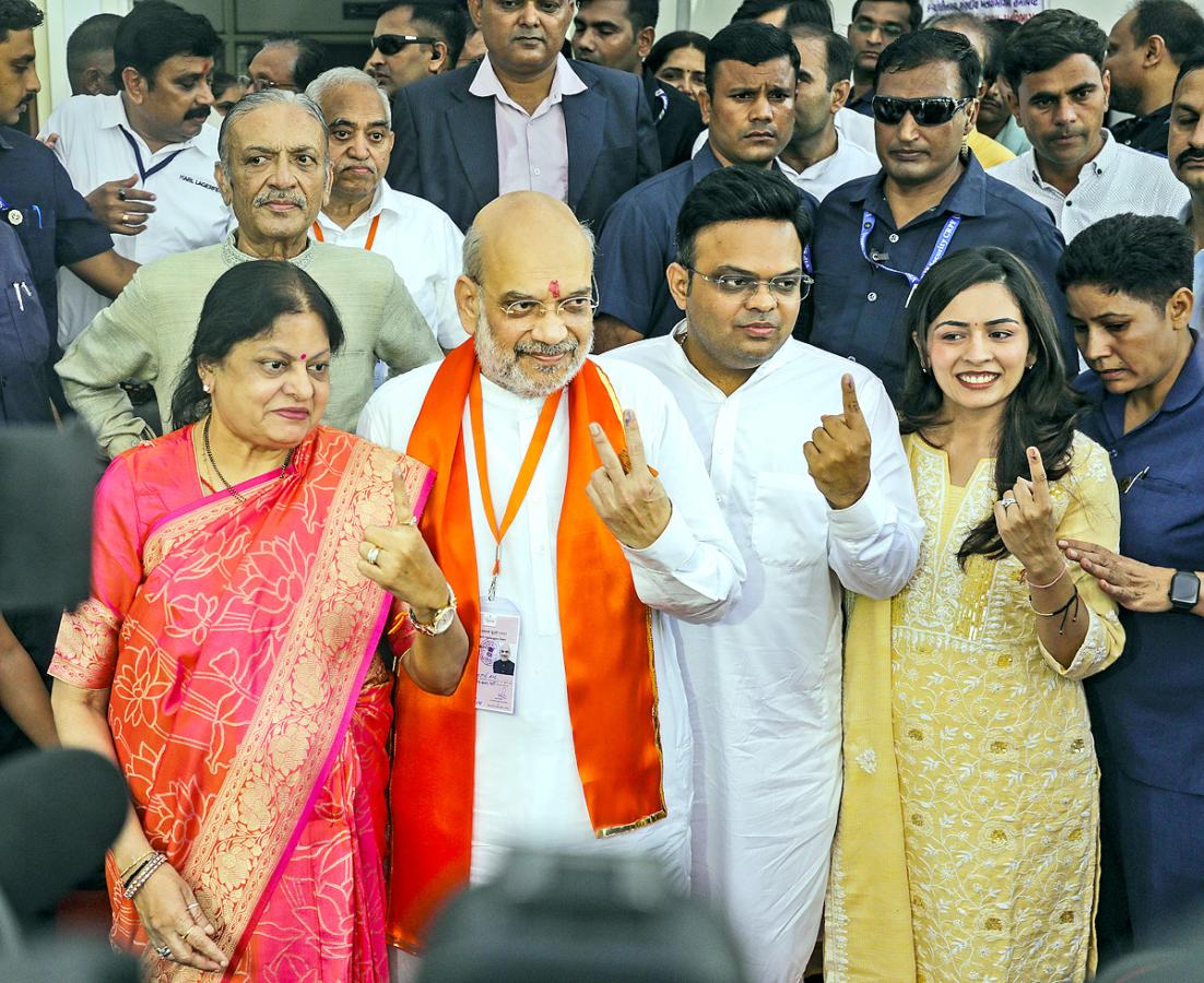  third phase of Lok Sabha elections Photos19