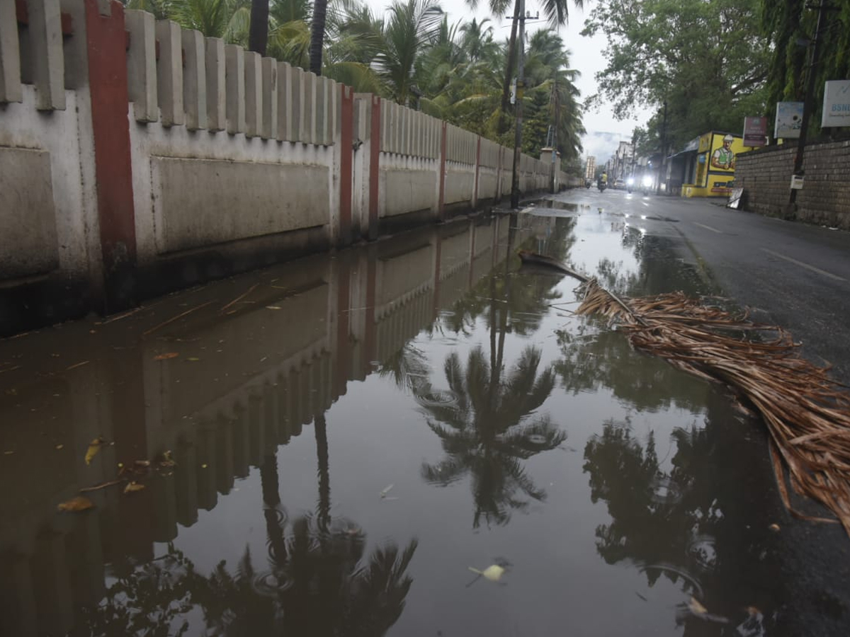 Heavy Rains In Andhra Pradesh9