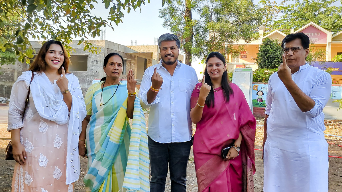  3rd Phase of Lok Sabha Election Polling Photo17