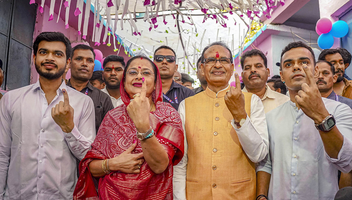  3rd Phase of Lok Sabha Election Polling Photo19