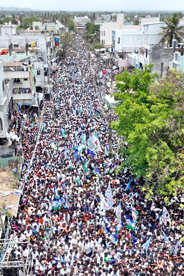 AP CM YS Jagan Rajanagaram Siddham Election Campaign Photos9