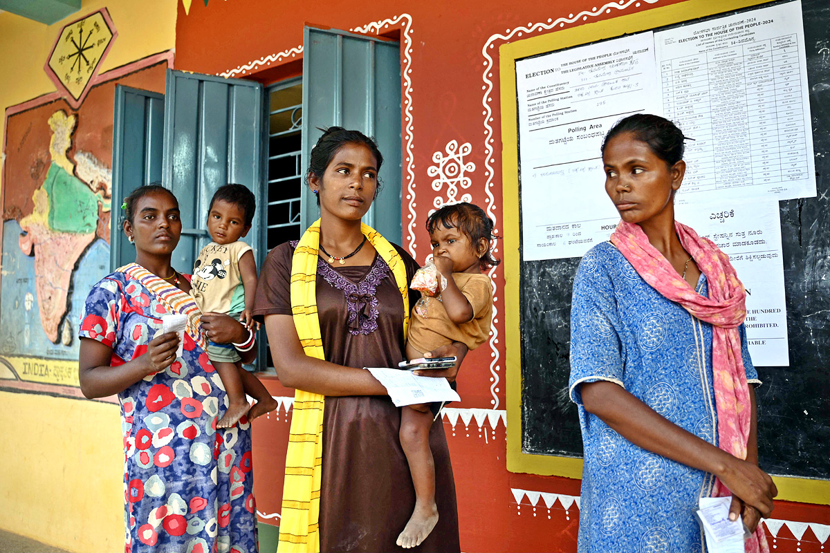  third phase of Lok Sabha elections Photos10