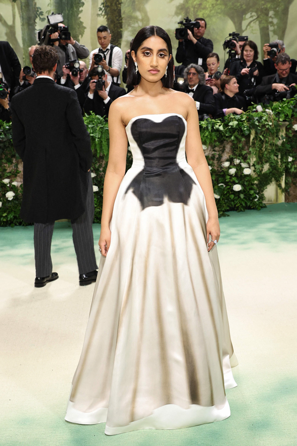 Met Gala 2024: Sleeping Beauties Reawakening Fashion At New York6