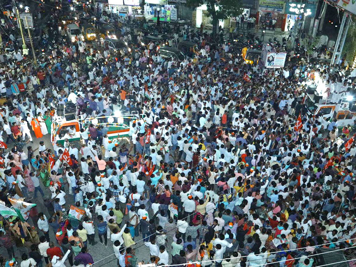 Actor Victory Venkatesh Election Campaign in Khammam10