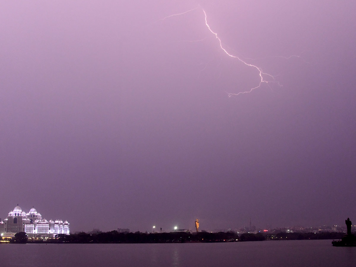 Heavy Rain in Hyderabad Today Photos10