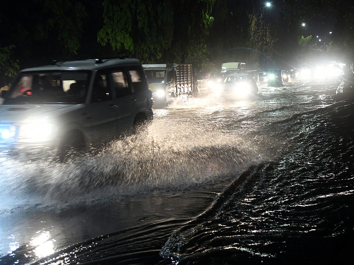 Heavy Rain in Hyderabad Today Photos12