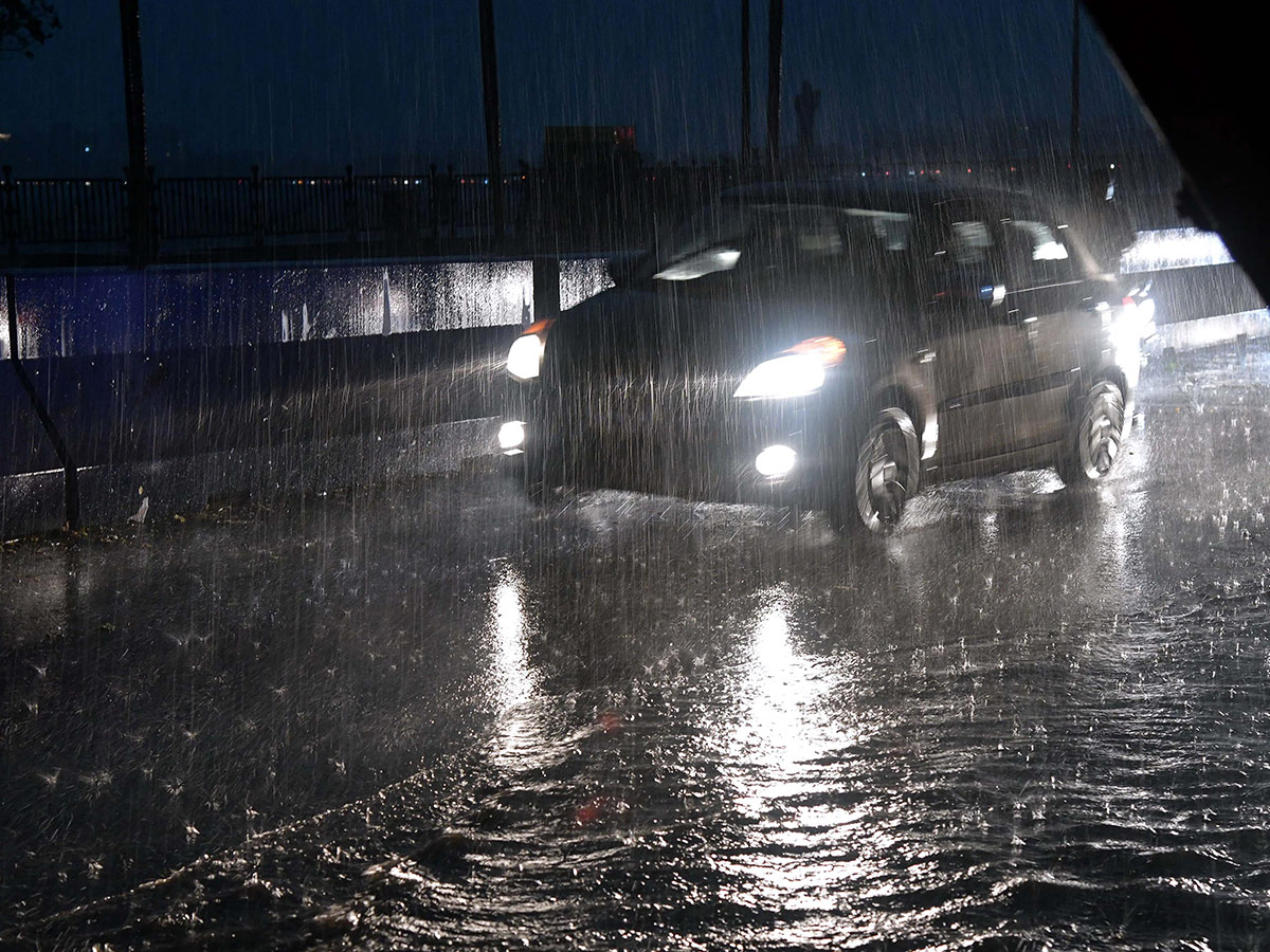 Heavy Rain in Hyderabad Today Photos15