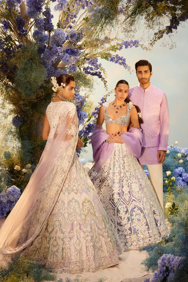 Summer 2024: Special Designs By Manish Malhotra Photos Goes Viral9