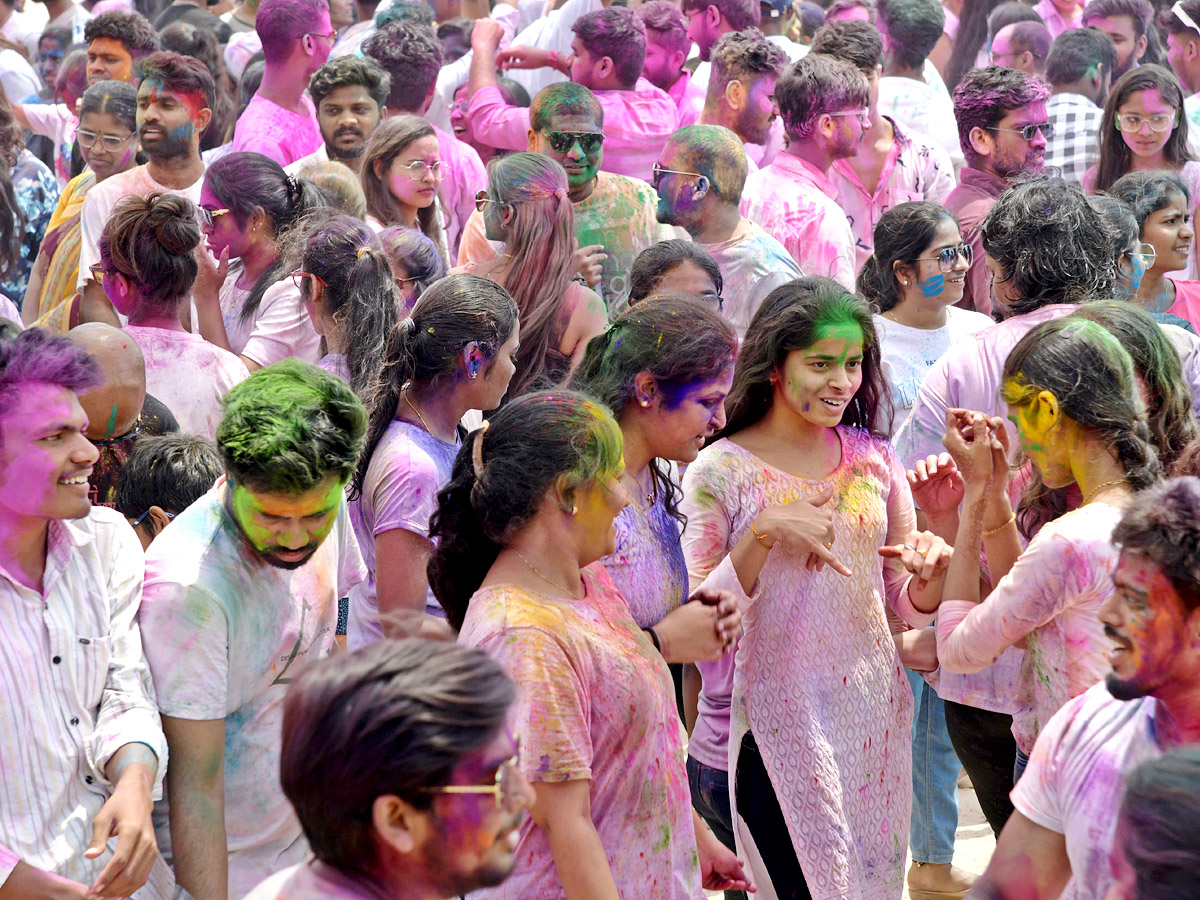 Hyderabad: Holi Celebrations at Huda Playground Photos1