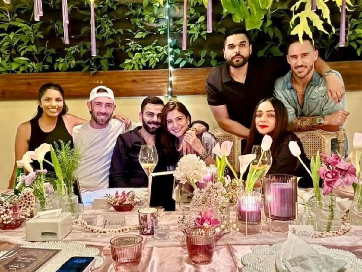 Anushka Sharma Glows First Pics With Virat Kohli Since Son Akaay Birth Goes Viral photos1