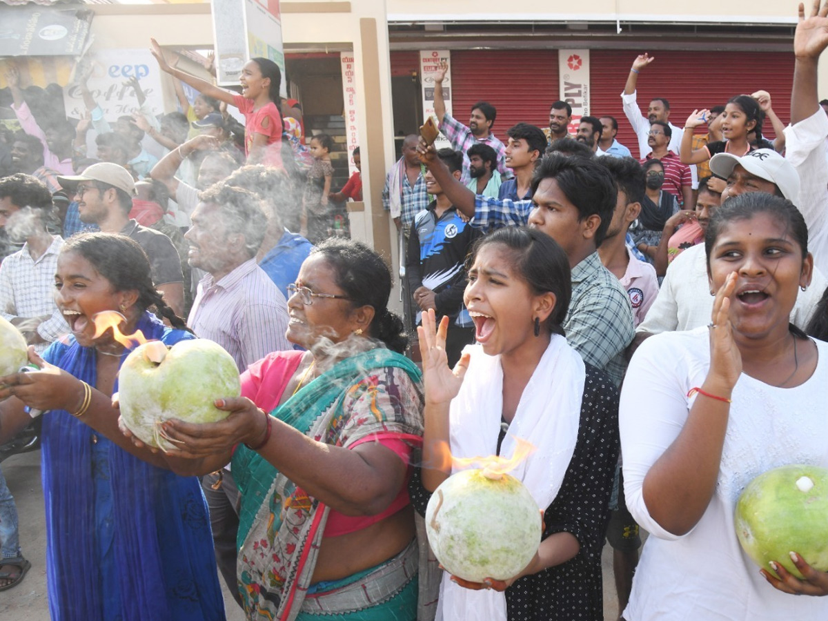 AP CM YS Jagan Public Meeting at Rajampeta Photos22