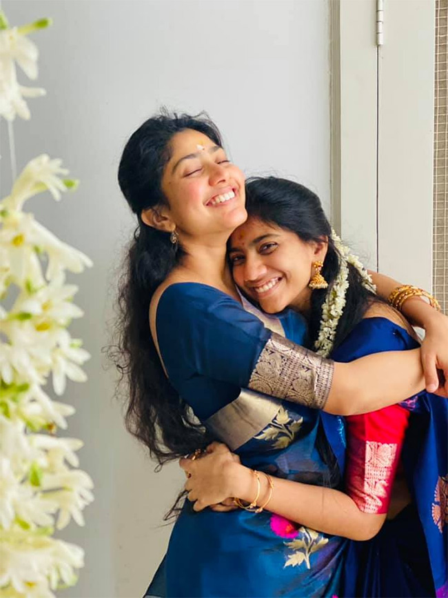 Actress Sai Pallavi Unseen and Rare Photos13