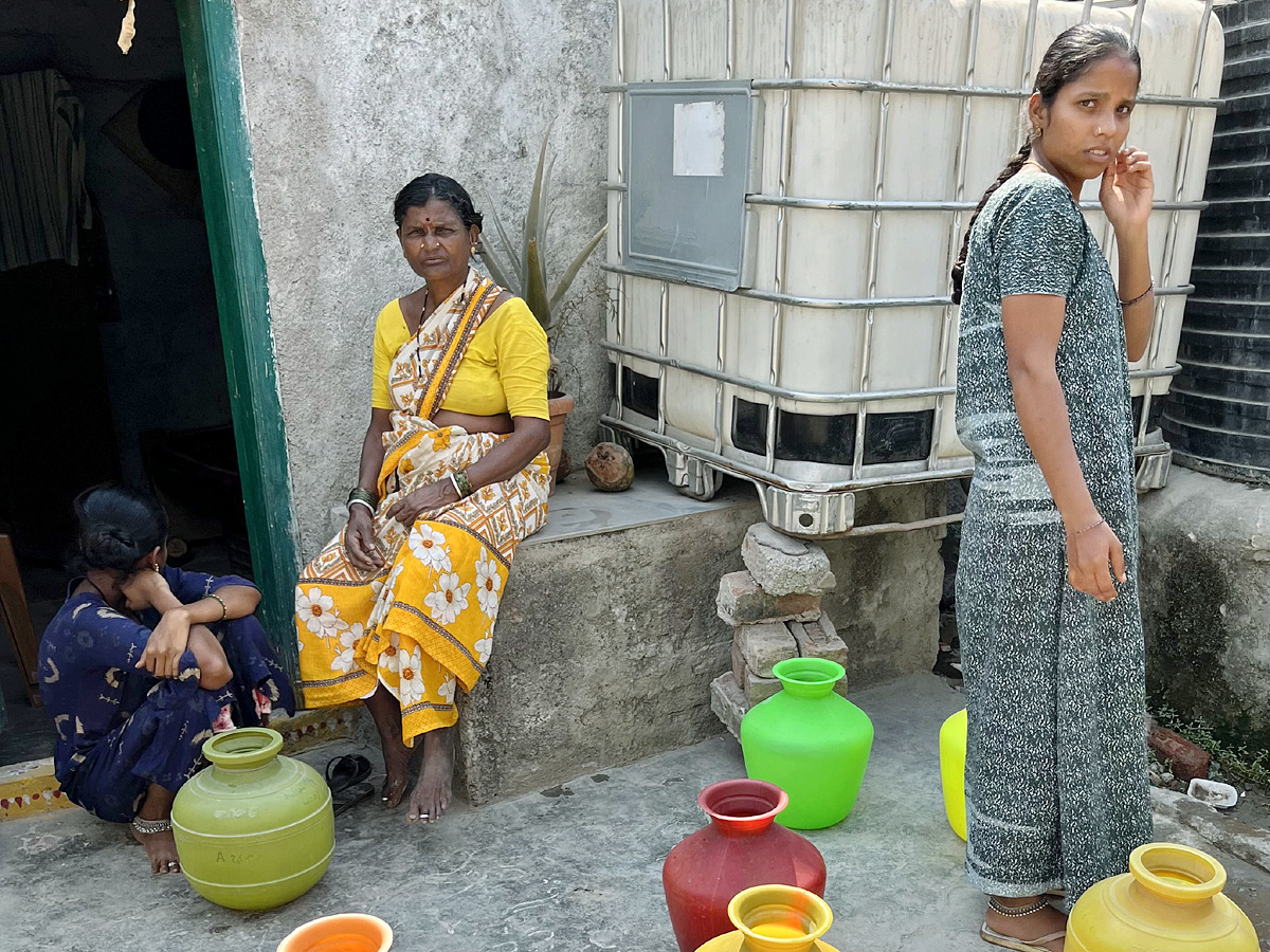 Best Photos of The Day in AP and Telangana Photo Gallery1