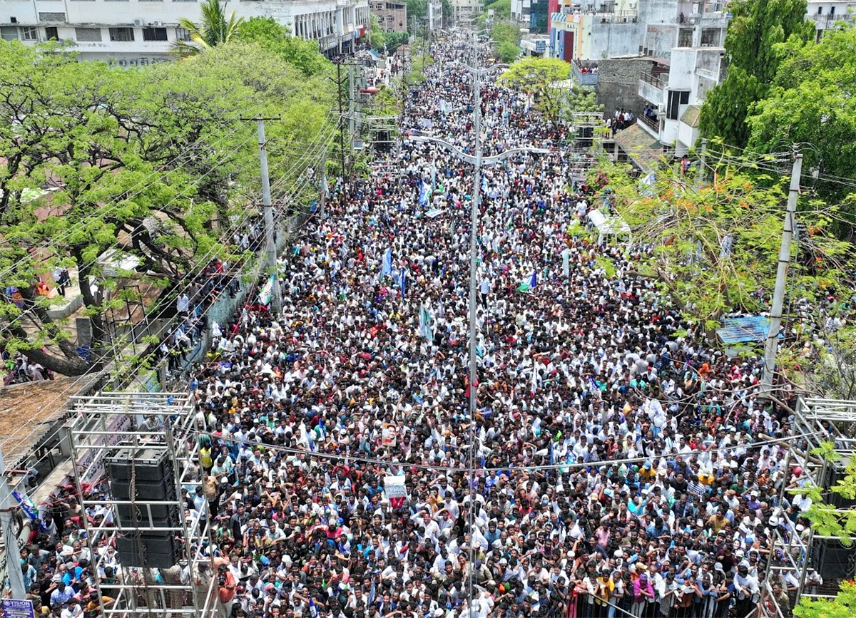 CM ys jagan siddham campaign in kurnool photos8