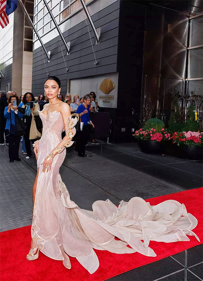 Mona Patel at Met Gala 2024 Photos9