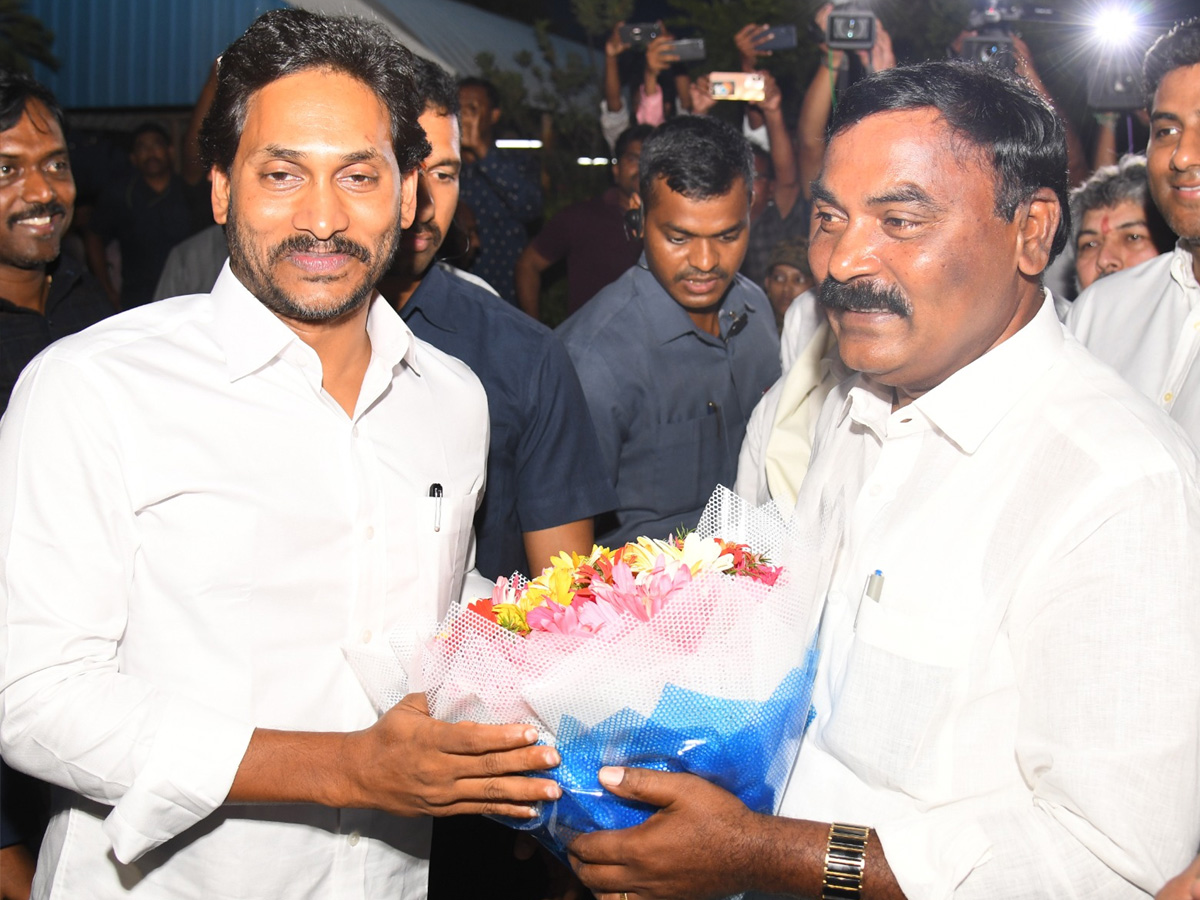 CM YS Jagan Return From London Trip8