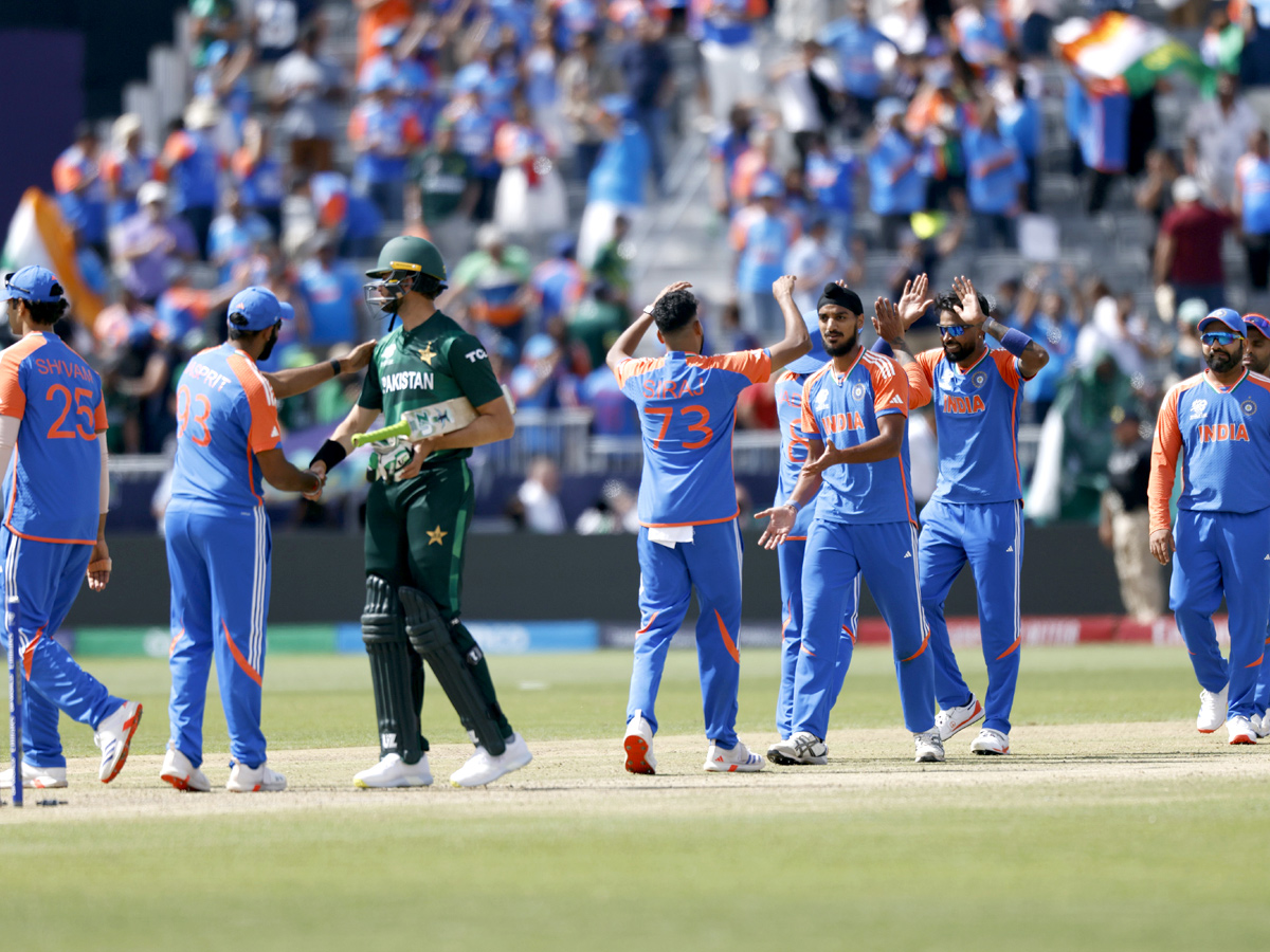 India beat Pakistan, India won by 6 runs3