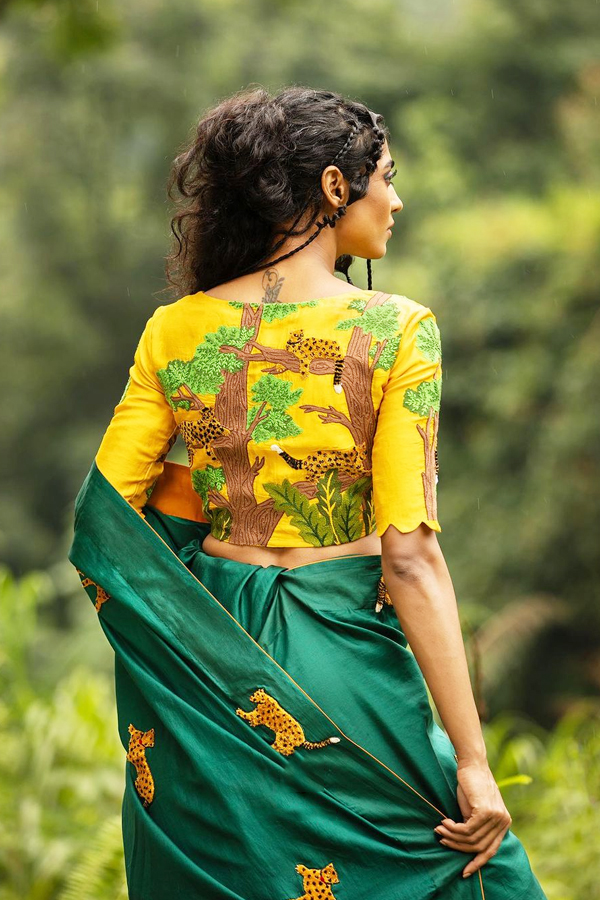 Amazing Designs Of Forestry On Sarees12