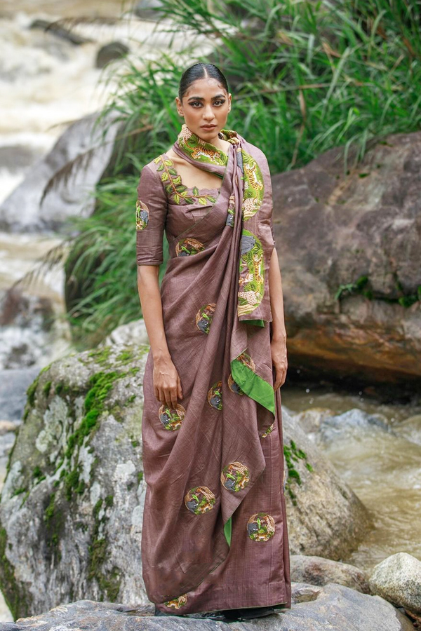 Amazing Designs Of Forestry On Sarees19