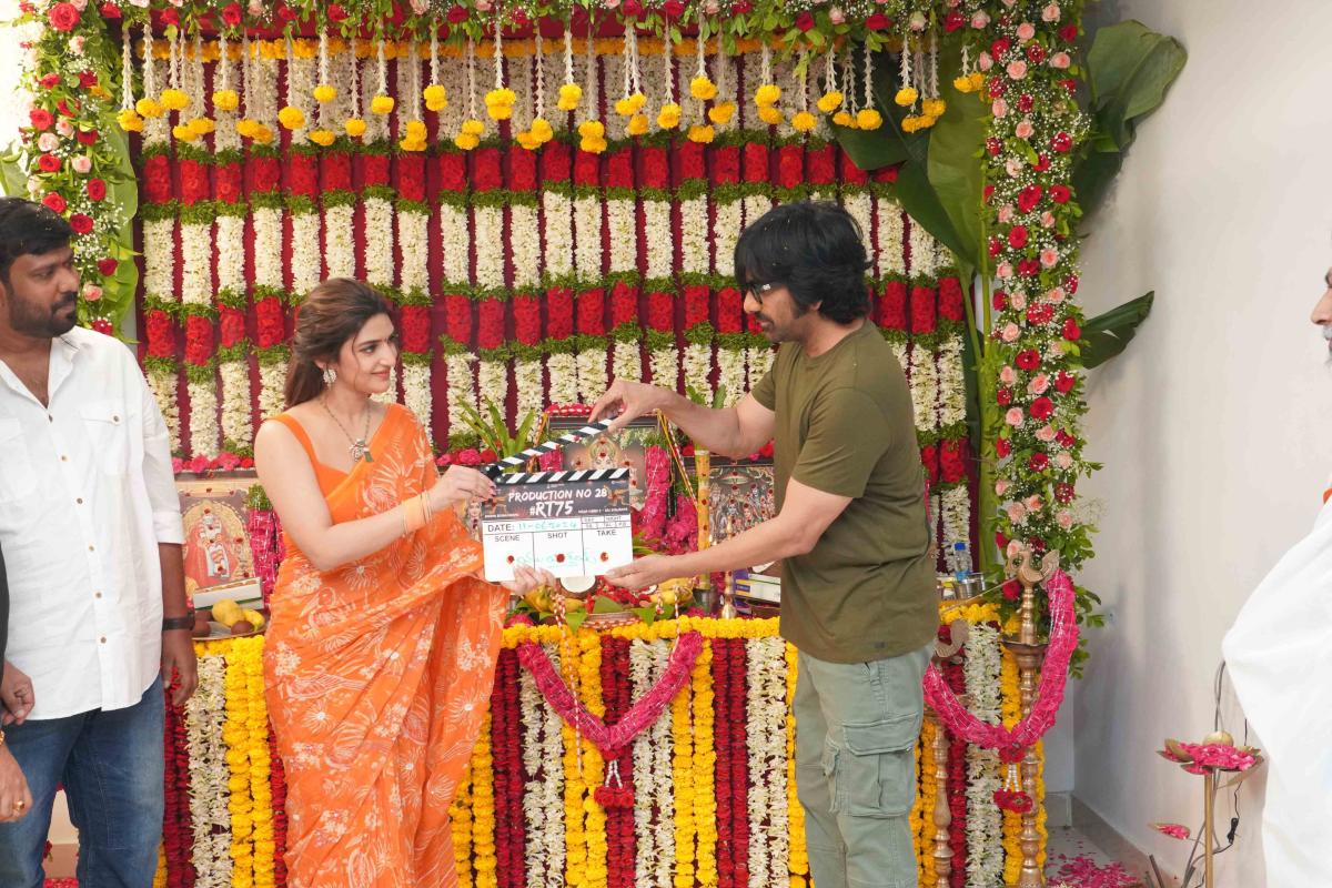 Sithara Entertainments Launch Mass Maharaja Ravi Teja New Movie Pooja Ceremony Photos3