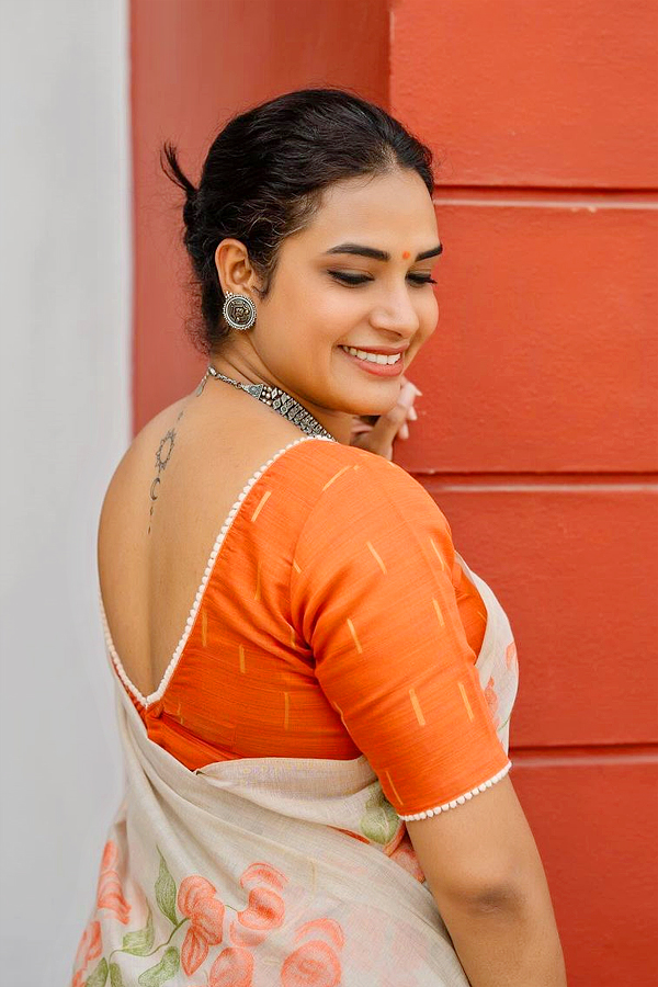 Actress Hariteja latest modern look photos20