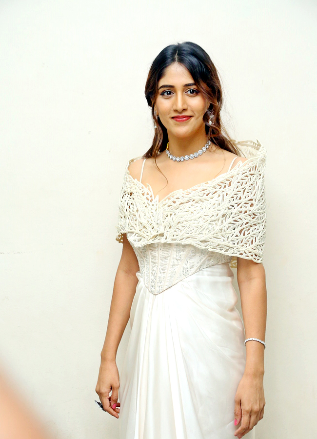 Chandini Chowdary At Yevam Movie Pre Release Function, Photos Goes Viral5