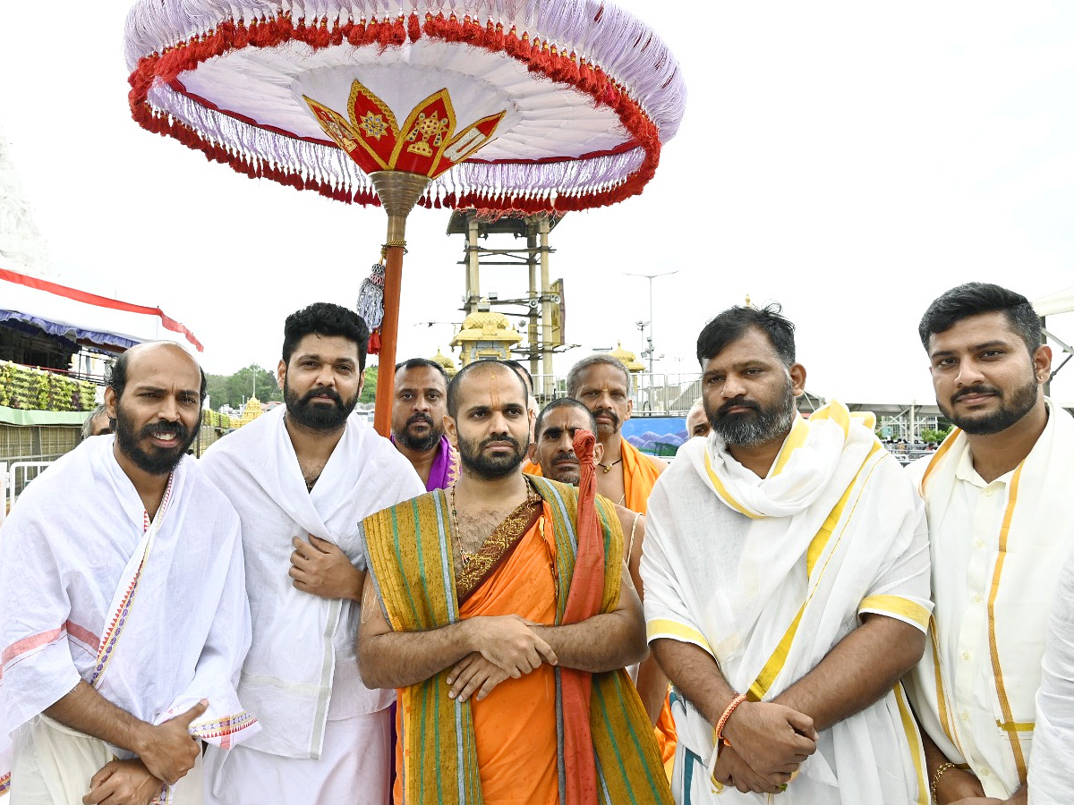 Movie Celebrities Visited Tirumala Temple Photos16