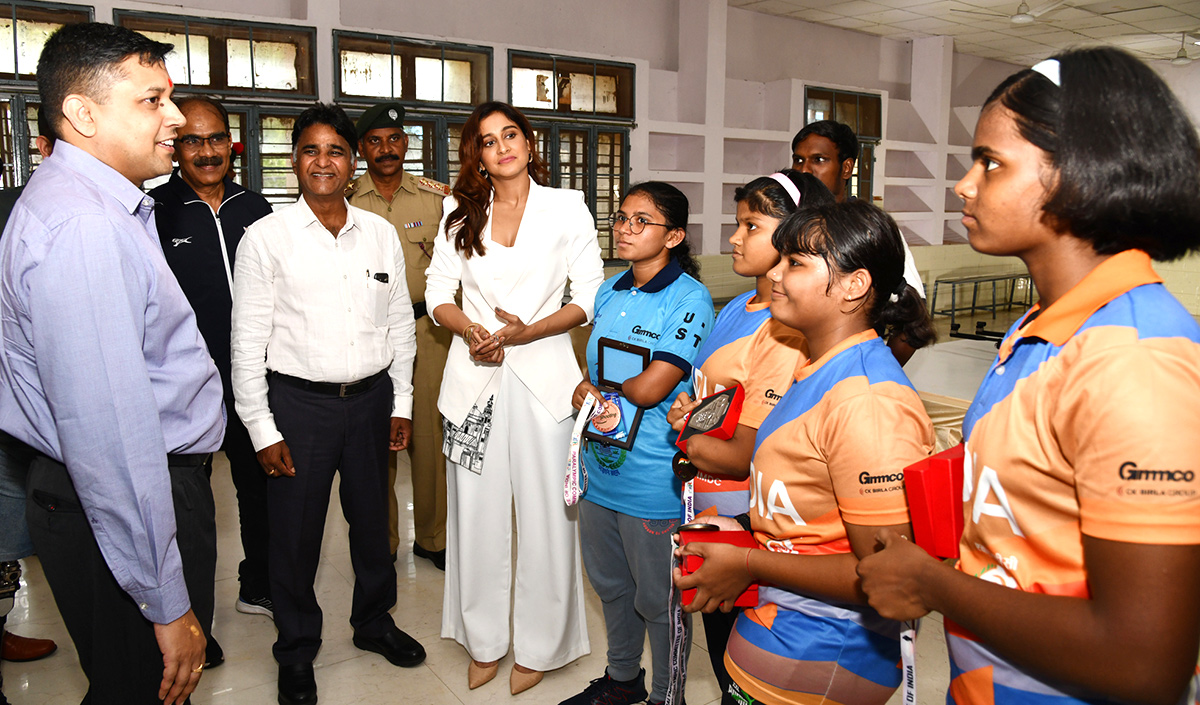 Actress Regina Cassandra visits Training Center Photos7