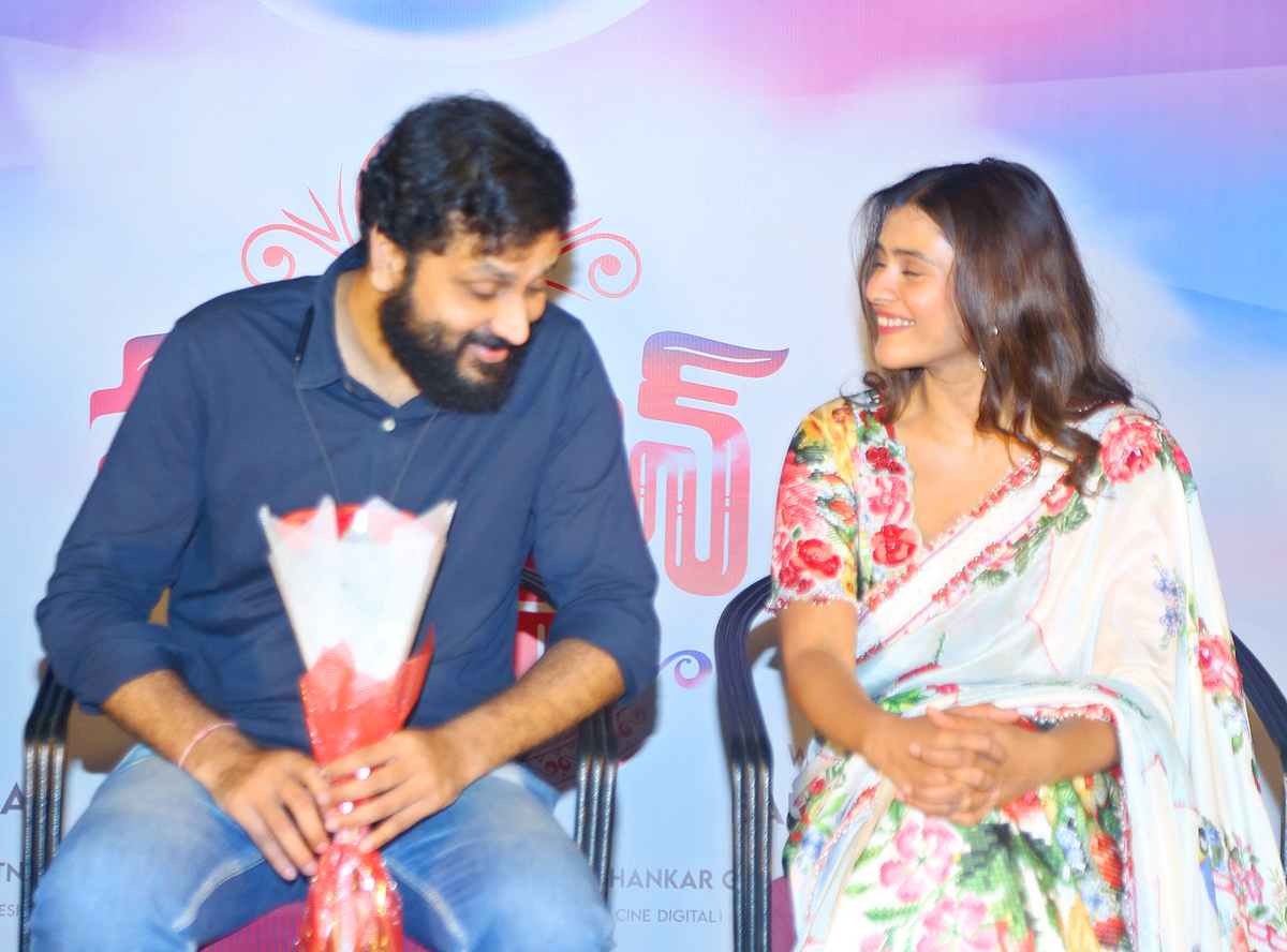 Honeymoon Express Movie Pre Release Event Photos17