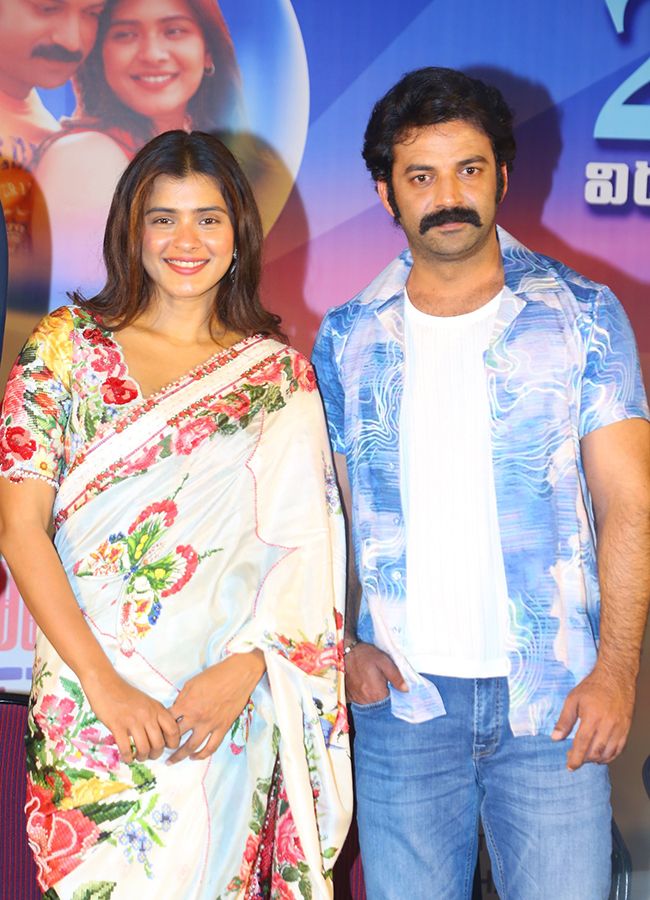 Honeymoon Express Movie Pre Release Event Photos8