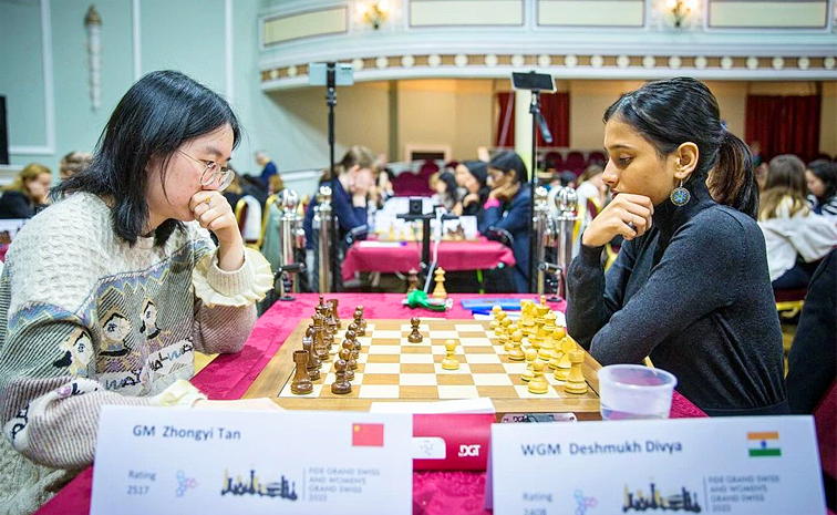 Nagpur Chess Queen Divya Deshmukh Won World Chess Juniors Pics Goes Viral Photos11