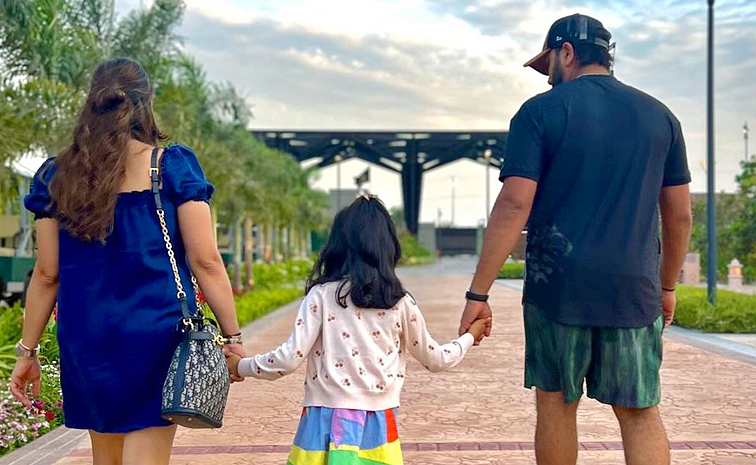 Rohit Sharma enjoys beach day with daughter Samaira during the 2024 T20 World Cup Photos11