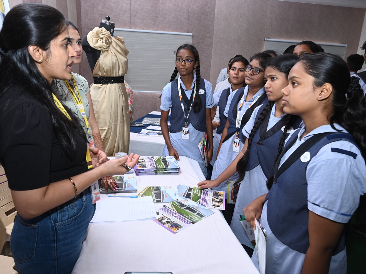 Students Participated In Foreign Varsity At Madapur Career Fair14