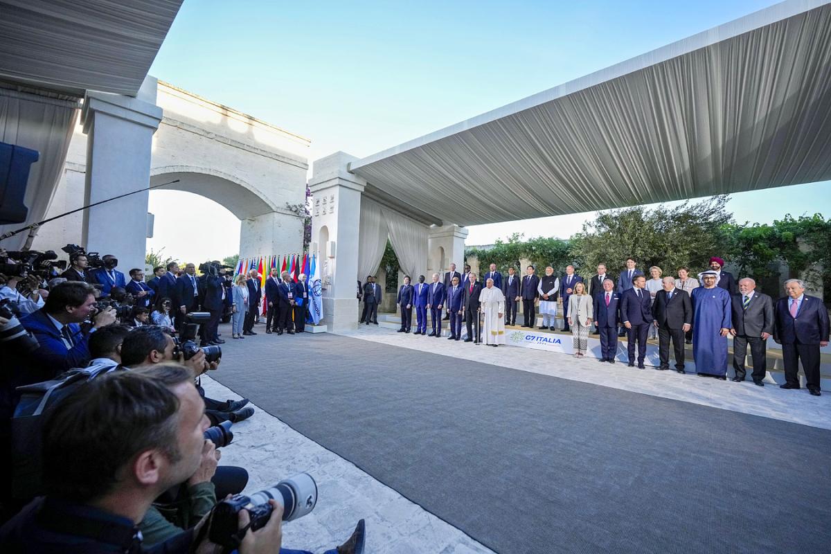 PM Modi meets the Pope and other world leaders at G7 Summit in Italy Photos22