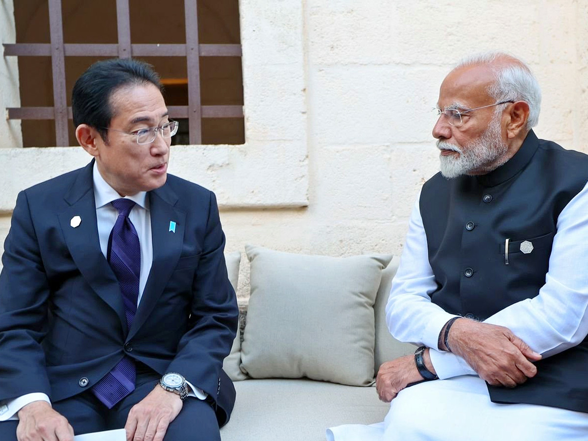 PM Modi meets the Pope and other world leaders at G7 Summit in Italy Photos7