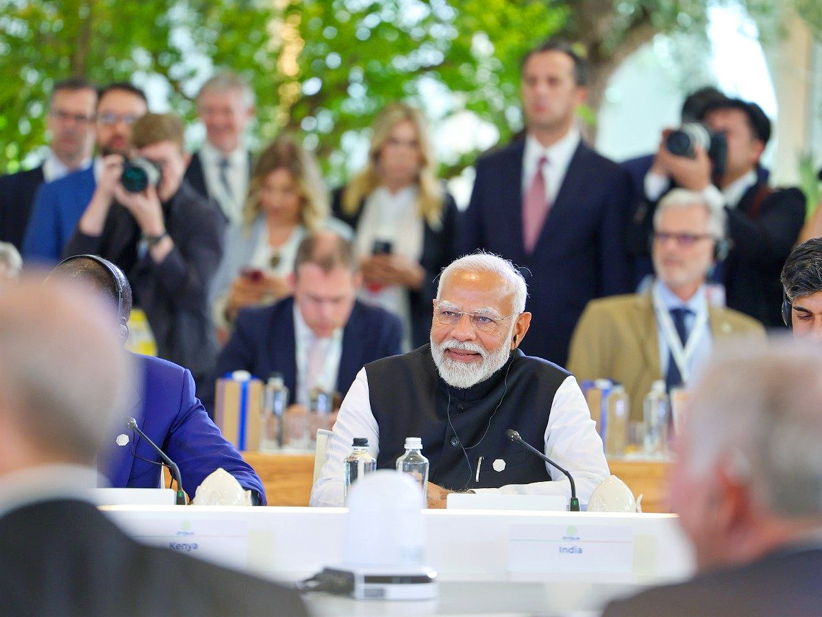 PM Modi meets the Pope and other world leaders at G7 Summit in Italy Photos8