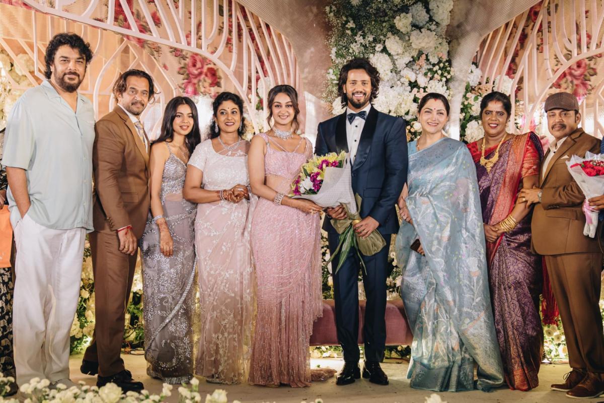 Aishwarya Arjun and Umapathy Reception Photos15