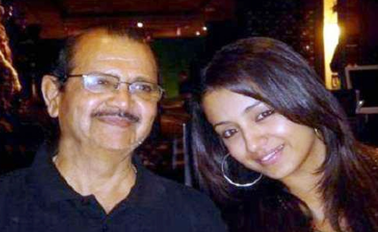 Father's Day: Tollywood Actors With Their Dads Beautiful Photos11