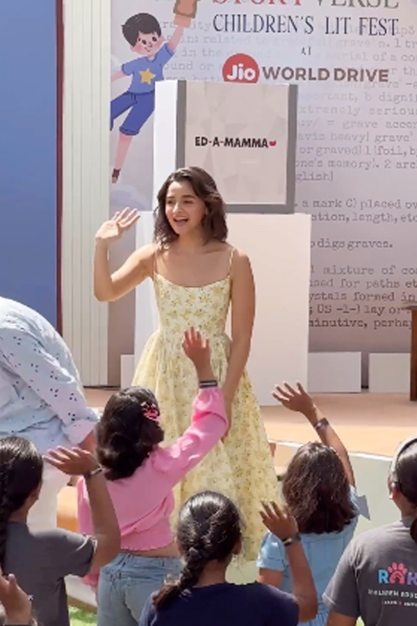 Actress Alia Bhatt Launches Dream Project For Kids12