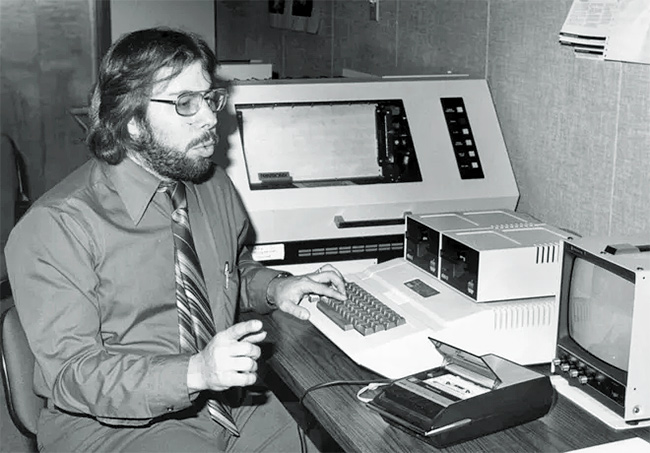 Evolution Of Apple Computer From 1978 to 2022 Photos2