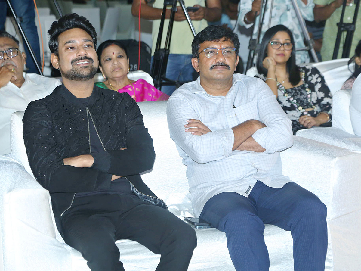 Varun Sandesh Ninda Movie Pre Release Event Photos26