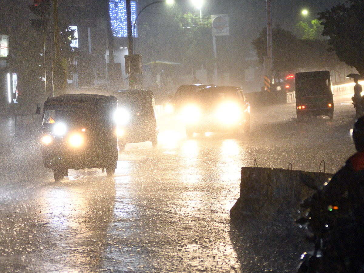 heavy rain in vijayawada photos 29