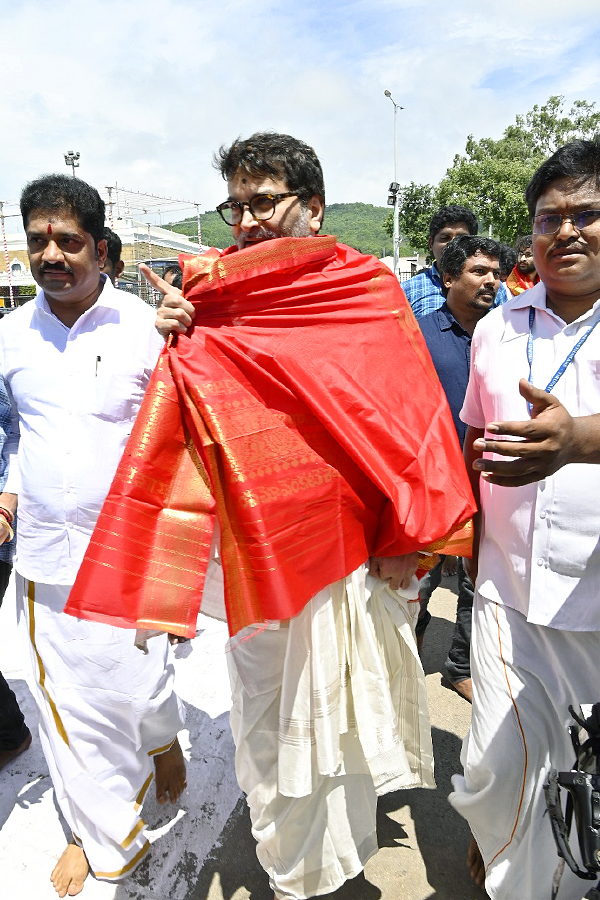 Director Trivikram Srinivas Visit Tirumala Photos7