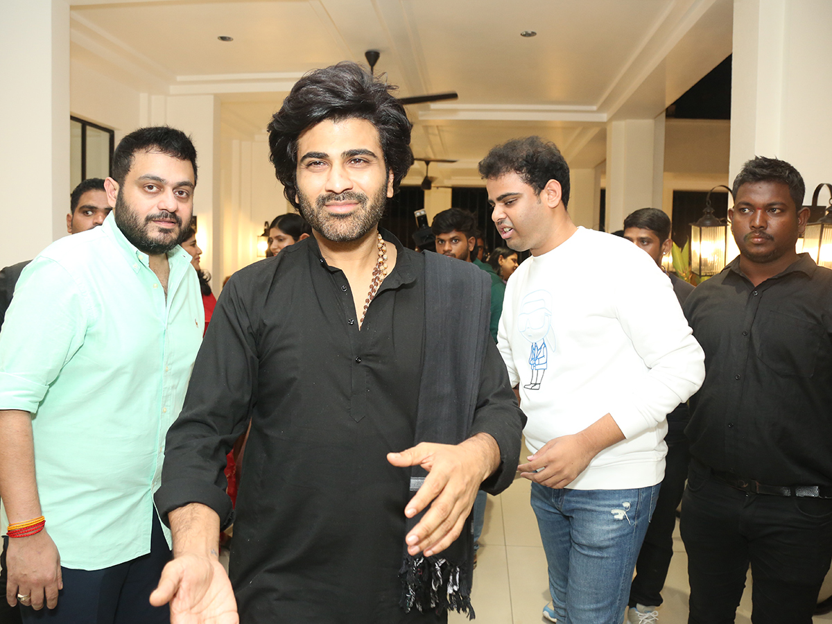 Sharwanand To Launch His Brother Ajay Mineni New Restaurant Beenz10